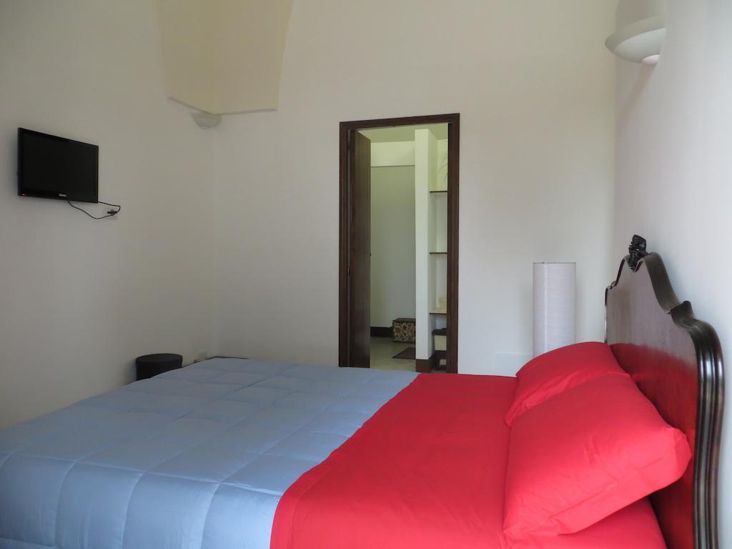 Agriturismo Occhineri بورتو سيساريو الغرفة الصورة